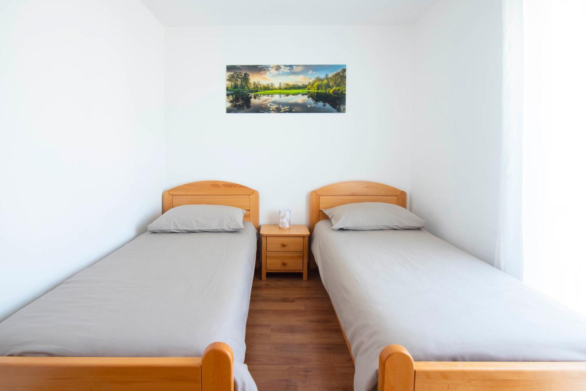Vacation Villa Matic With 7 Bedrooms Sinj Bagian luar foto